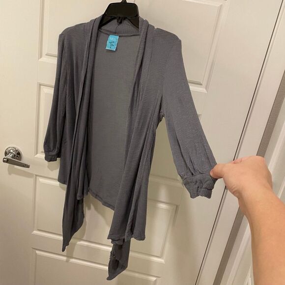 H.I.P Women's Open Cardigan. Gray. Medium. Lightweight. Grunge. Streetwear. Cute - Picture 4 of 9